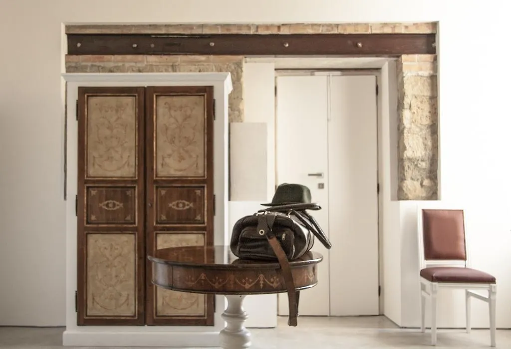 Belledonne Suite & Gallery Nápoles