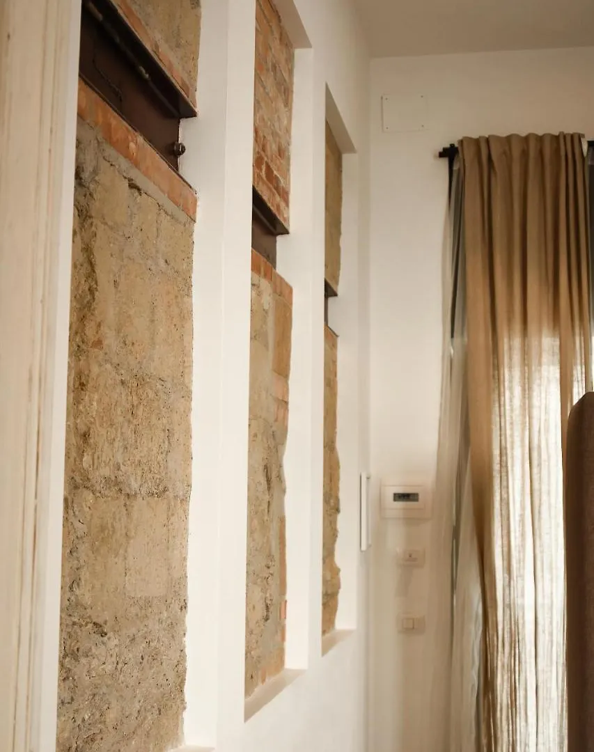 Bed & Breakfast Belledonne Suite & Gallery Naples
